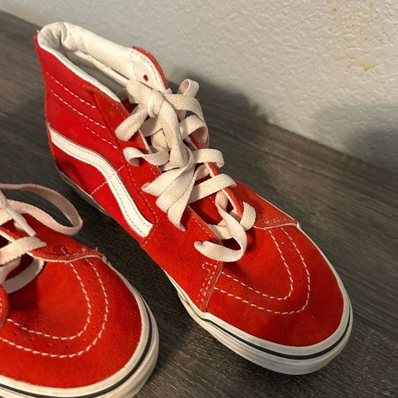 Vans Kids Red and White High-Top Sneakers - Picture 3 of 7